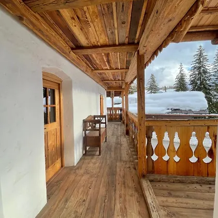 Rum i privatbostad Luxury Cortina Cortina dʼAmpezzo